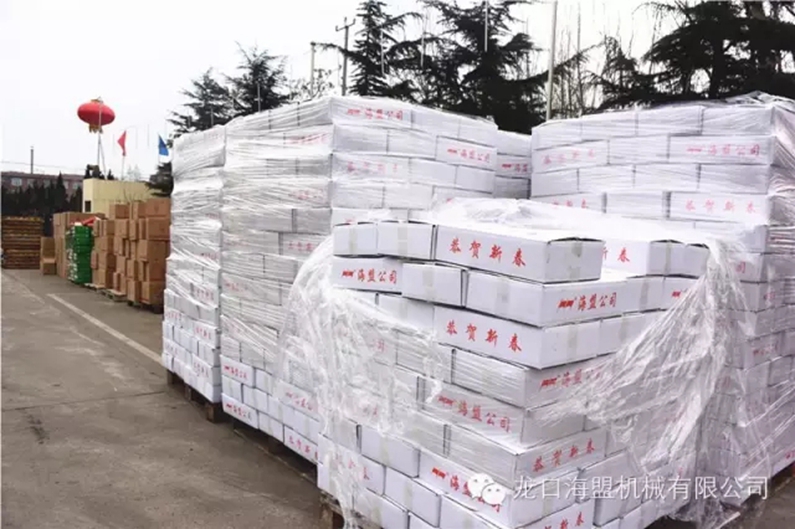 金雞獻禮，海盟員工發(fā)年貨啦！